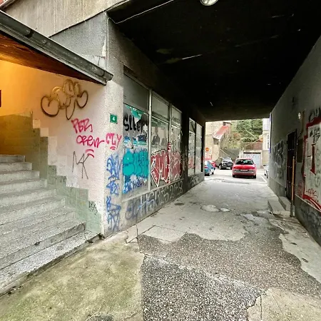 Like President Sarajevo